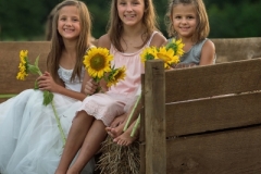 Sunflower-Child-Portrait-Photographer
