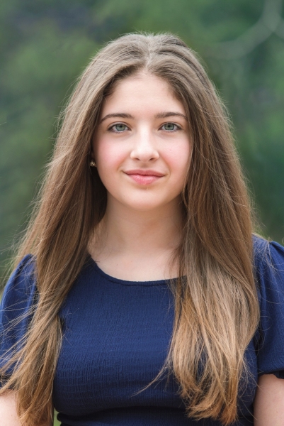 Lily-Headshots-0004e