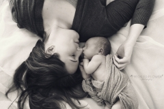 mommy newborn photos