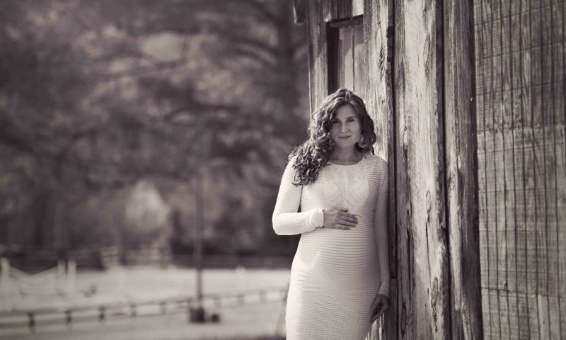 roswell-maternity-photographer-farm