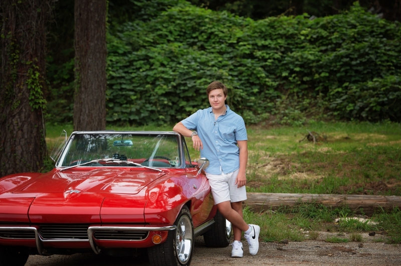 Senior Boys Old Car