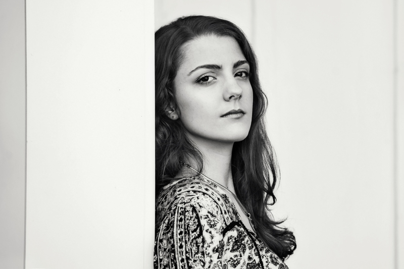Senior-Girl-Close-Up