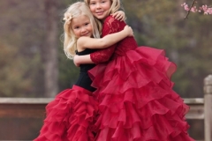 Child-Portrait-Sibling-Hugs-Photography